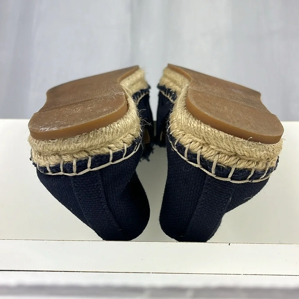 J. McLaughlin Redding Navy Canvas Espadrilles.‎